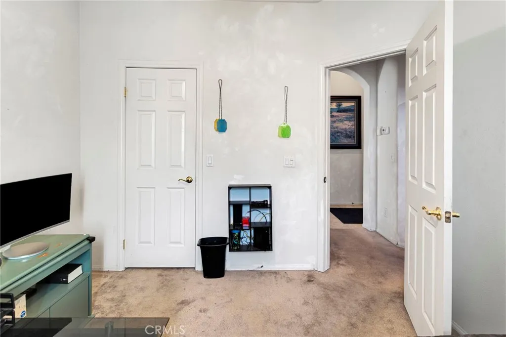 16179 Homoa, Victorville, California 92395 home-pic-28
