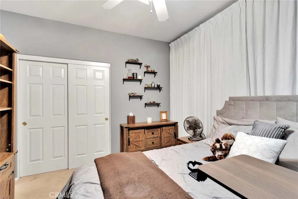 16179 Homoa, Victorville, California 92395 home-pic-26