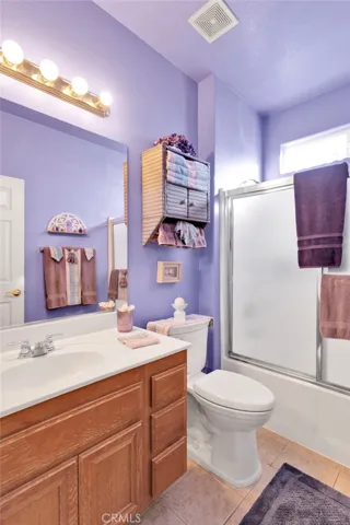 16179 Homoa, Victorville, California 92395