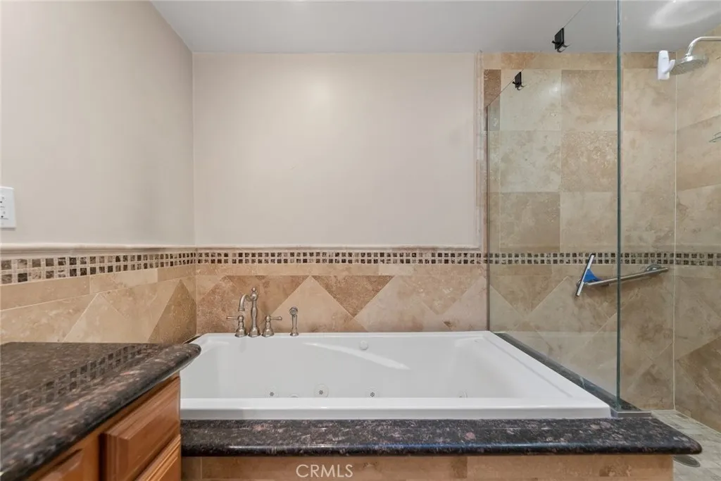 11615 Groveside, Whittier, California 90604 home-pic-18