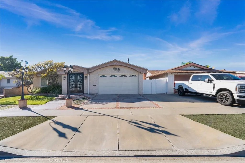 11615 Groveside, Whittier, California 90604 home-pic-2