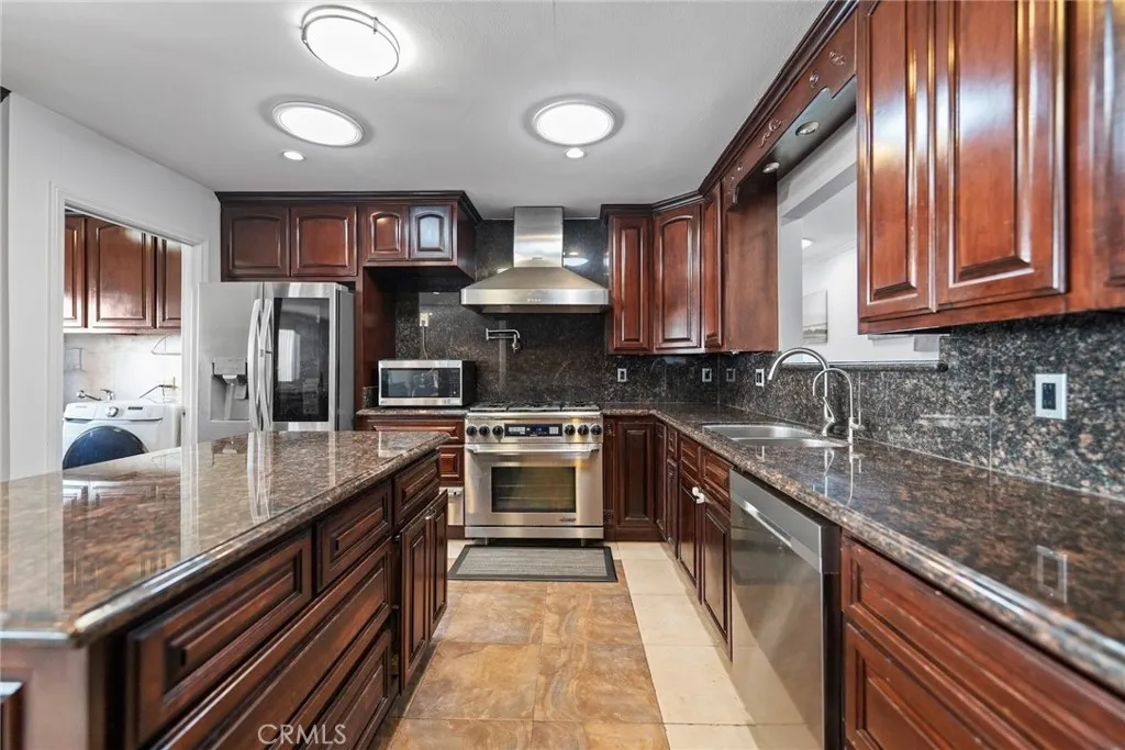 11615 Groveside, Whittier, California 90604 home-pic-25