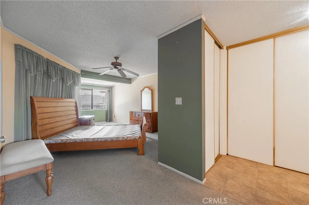 25710 Lupita, Valencia, California 91355 home-pic-18
