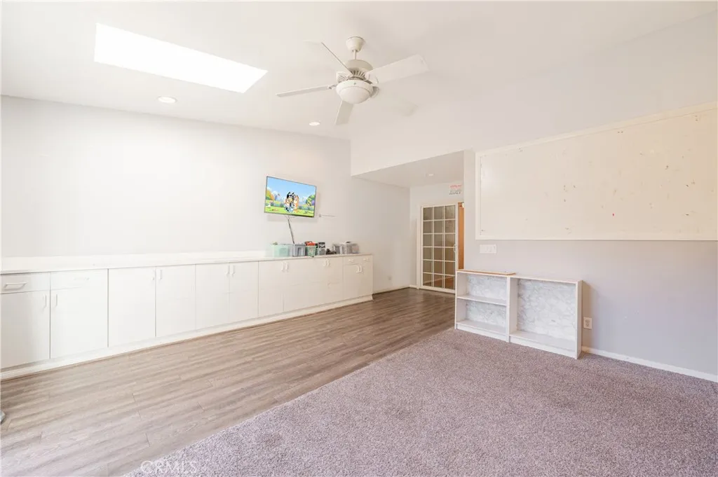 25710 Lupita, Valencia, California 91355 home-pic-16