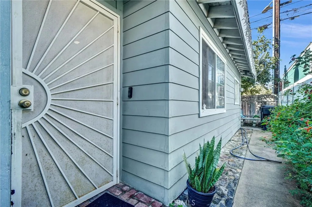 833 S Lemon Street, Anaheim, California 92805 home-pic-36