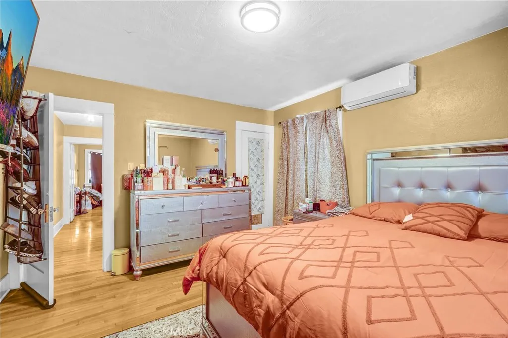 833 S Lemon Street, Anaheim, California 92805 home-pic-11