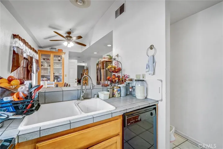 Unit B - kitchen Sink