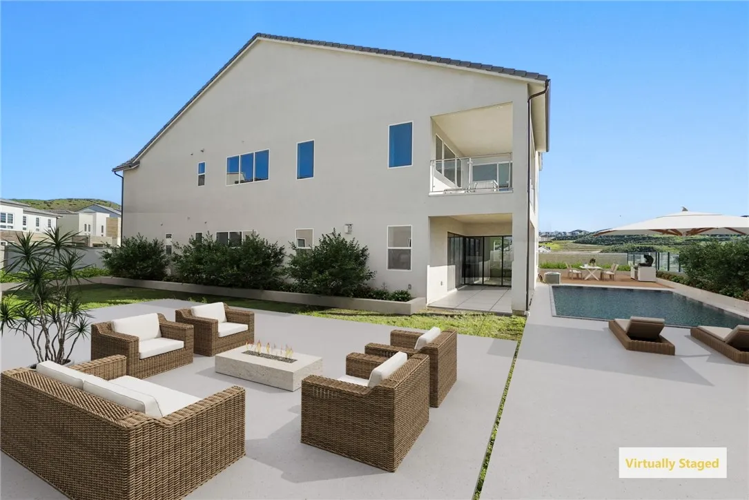 27392 Dialogue Way, Valencia, California 91381 home-pic-49