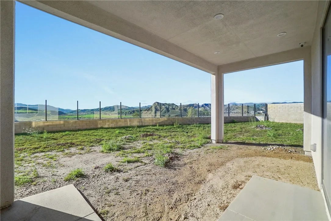 27392 Dialogue Way, Valencia, California 91381 home-pic-51
