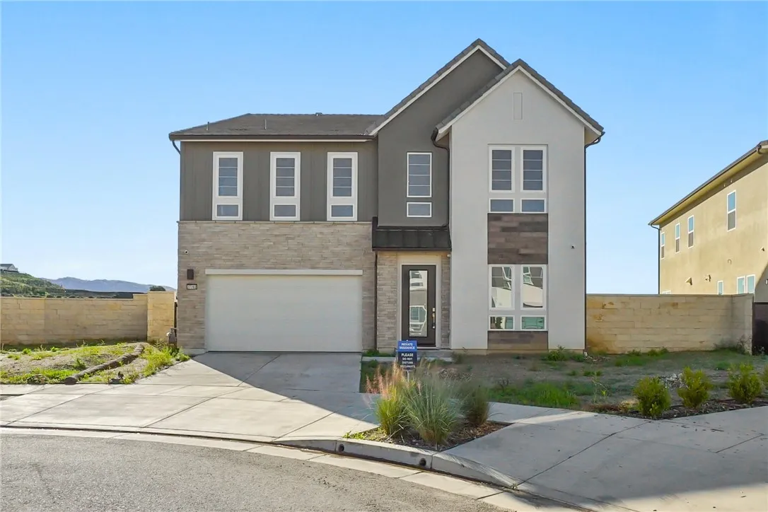 27392 Dialogue Way, Valencia, California 91381 home-pic-2