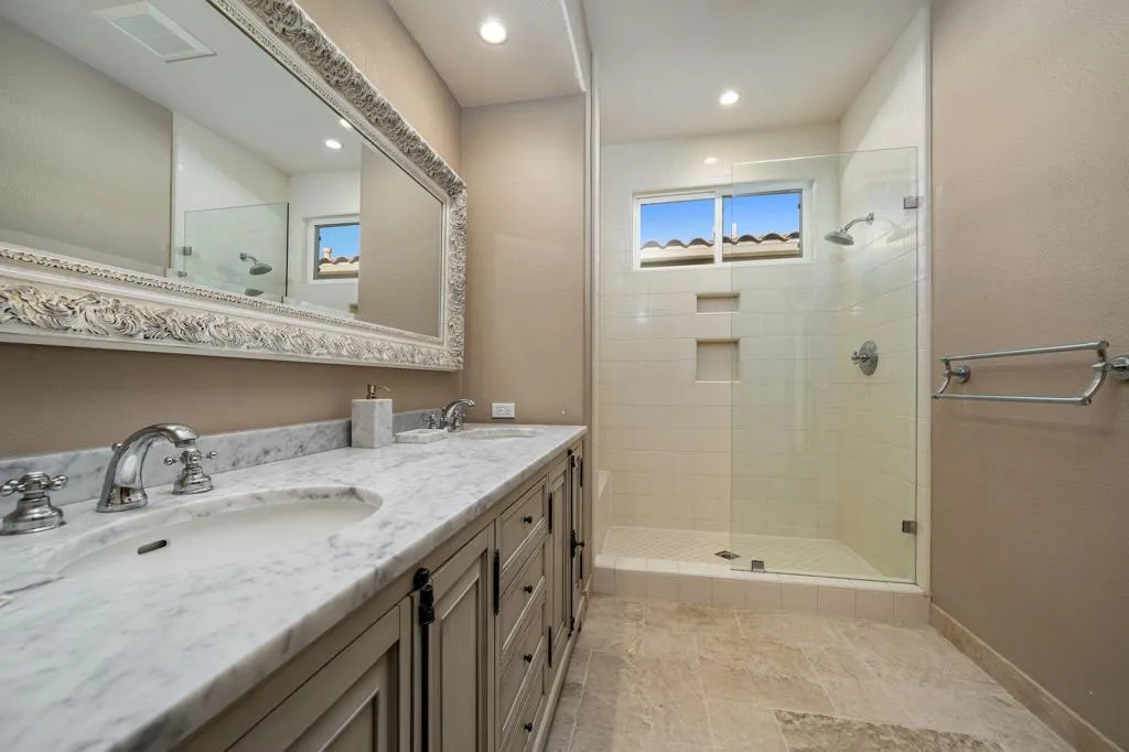 525 Indian Ridge Drive, Palm Desert, California 92211 home-pic-40