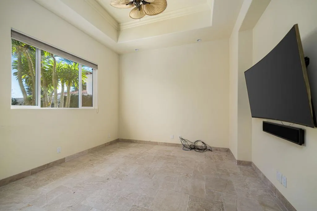 525 Indian Ridge Drive, Palm Desert, California 92211 home-pic-11