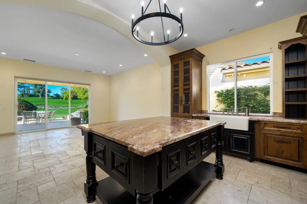 525 Indian Ridge Drive, Palm Desert, California 92211 home-pic-24