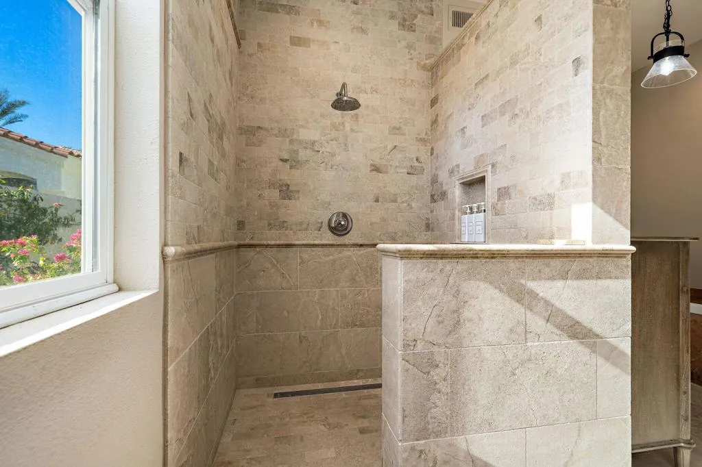 525 Indian Ridge Drive, Palm Desert, California 92211 home-pic-38