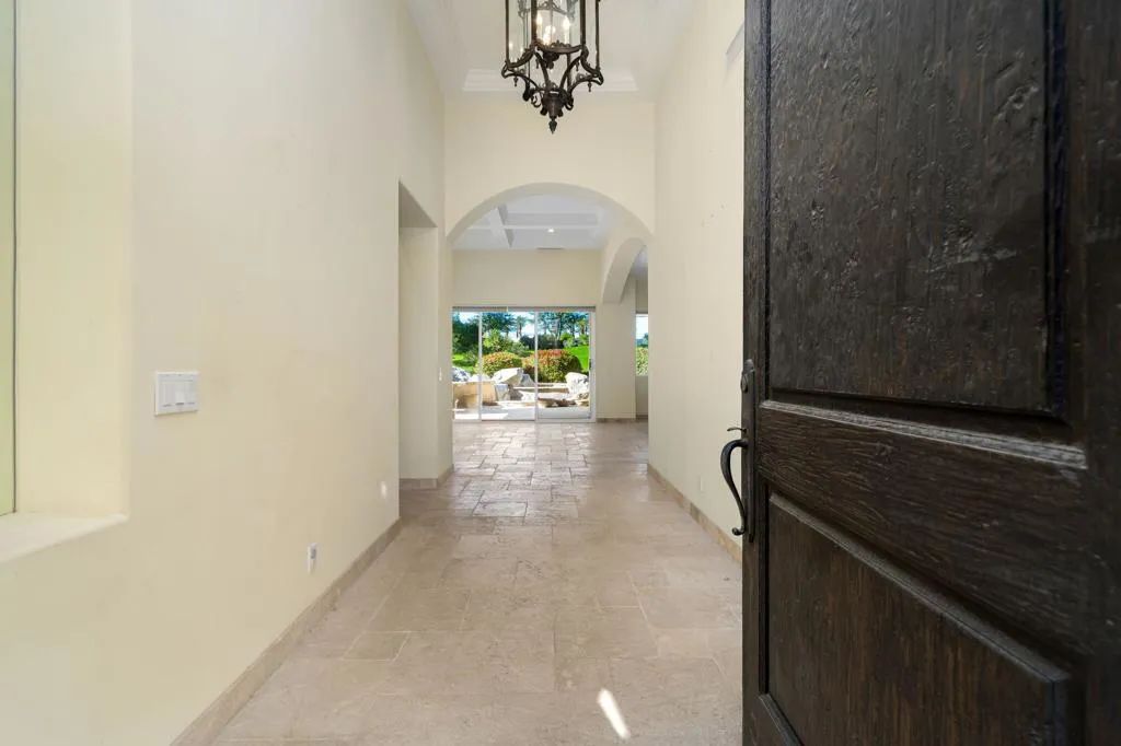 525 Indian Ridge Drive, Palm Desert, California 92211 home-pic-16