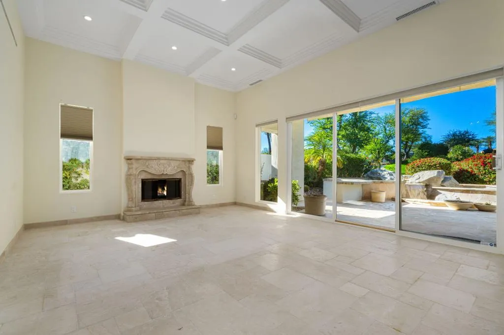 525 Indian Ridge Drive, Palm Desert, California 92211 home-pic-1