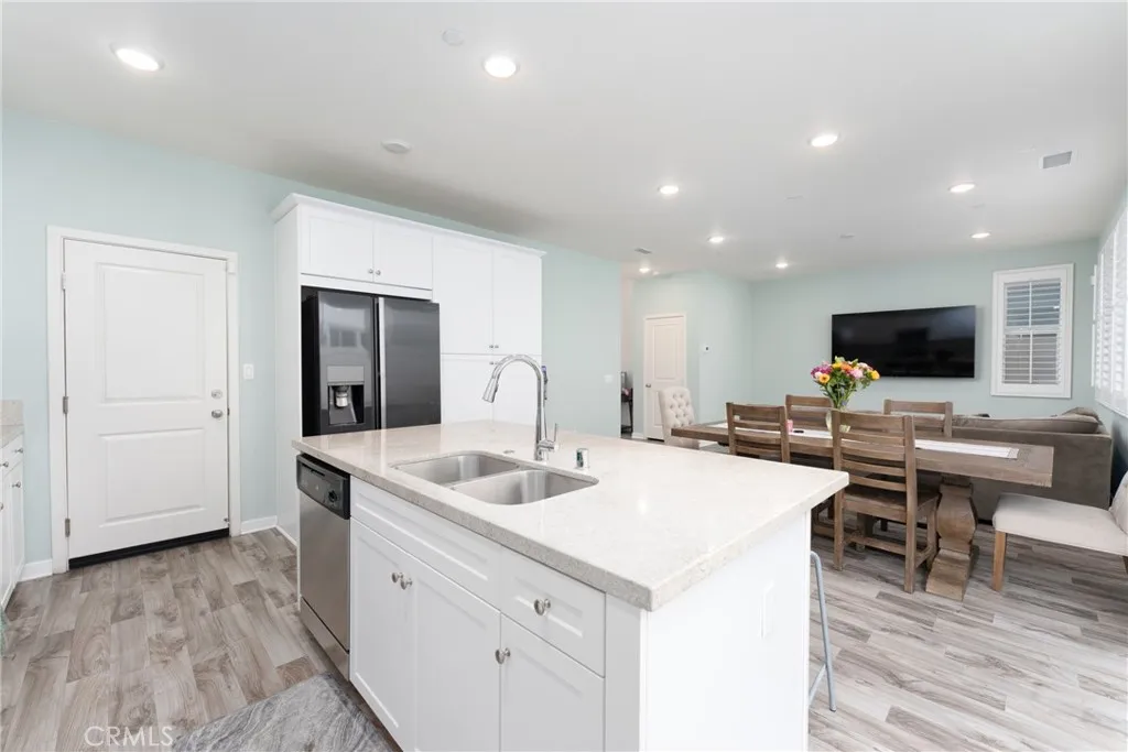 1606 Jedediah, Upland, California 91784 home-pic-12
