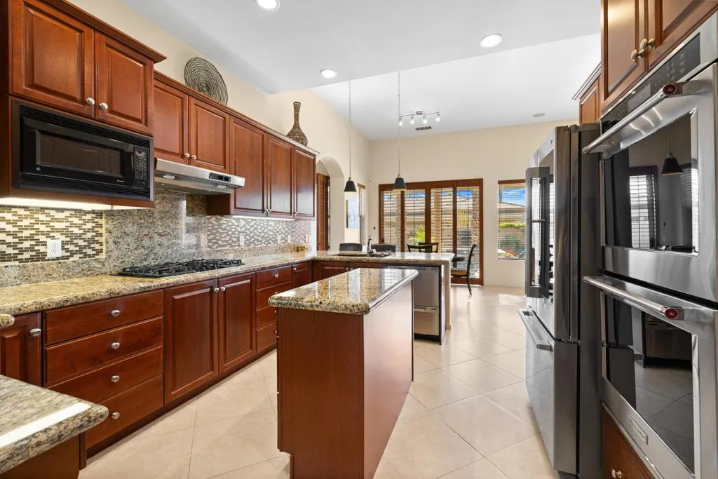 49430 Brian Court, La Quinta, California 92253 home-pic-34