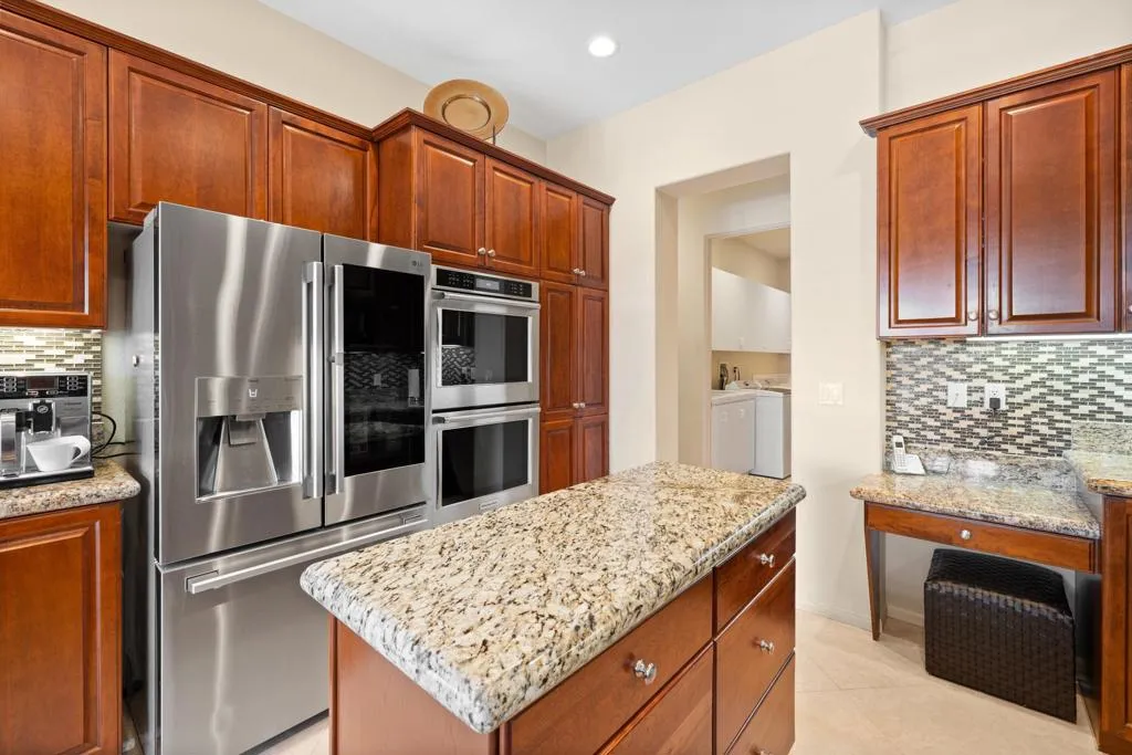 49430 Brian Court, La Quinta, California 92253 home-pic-37