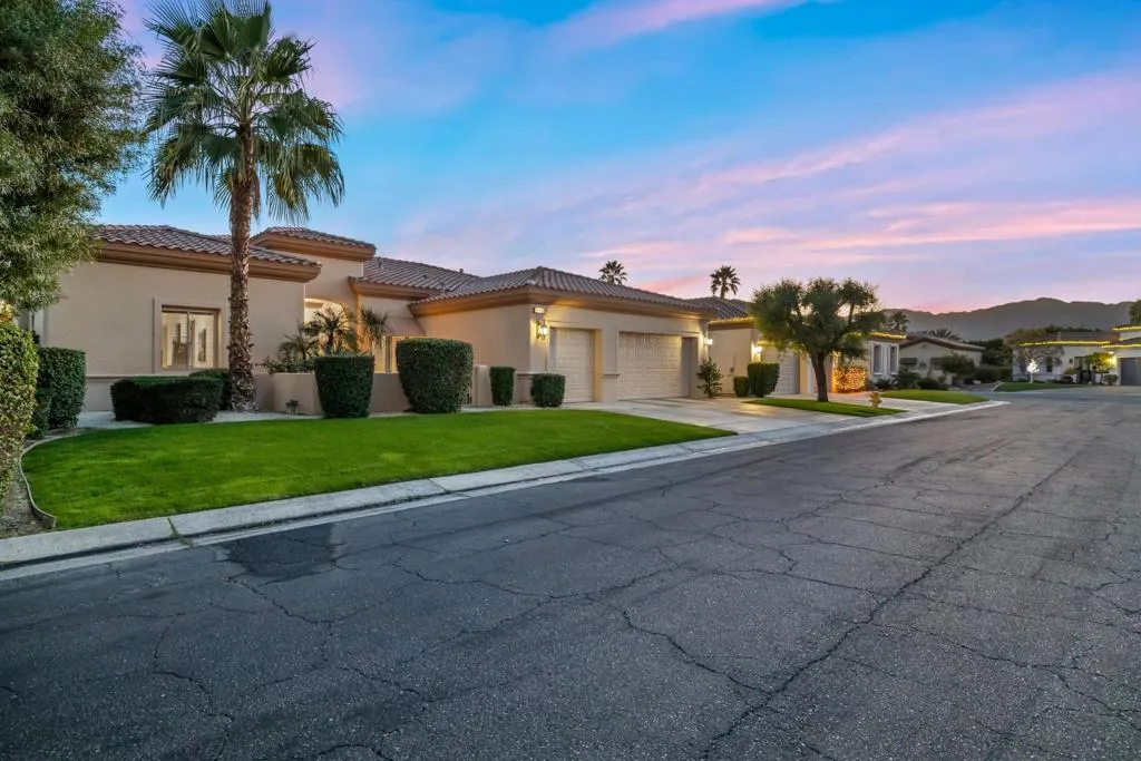 49430 Brian Court, La Quinta, California 92253 home-pic-54