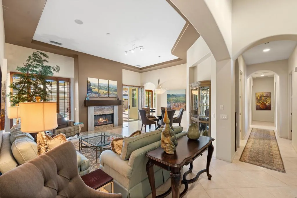 49430 Brian Court, La Quinta, California 92253 home-pic-4