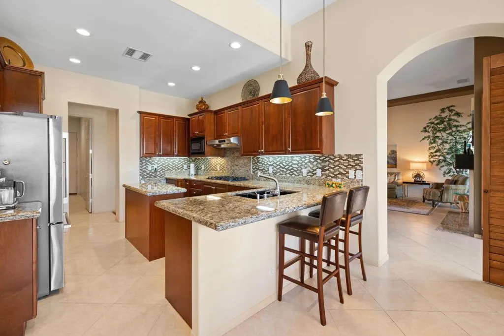 49430 Brian Court, La Quinta, California 92253 home-pic-33