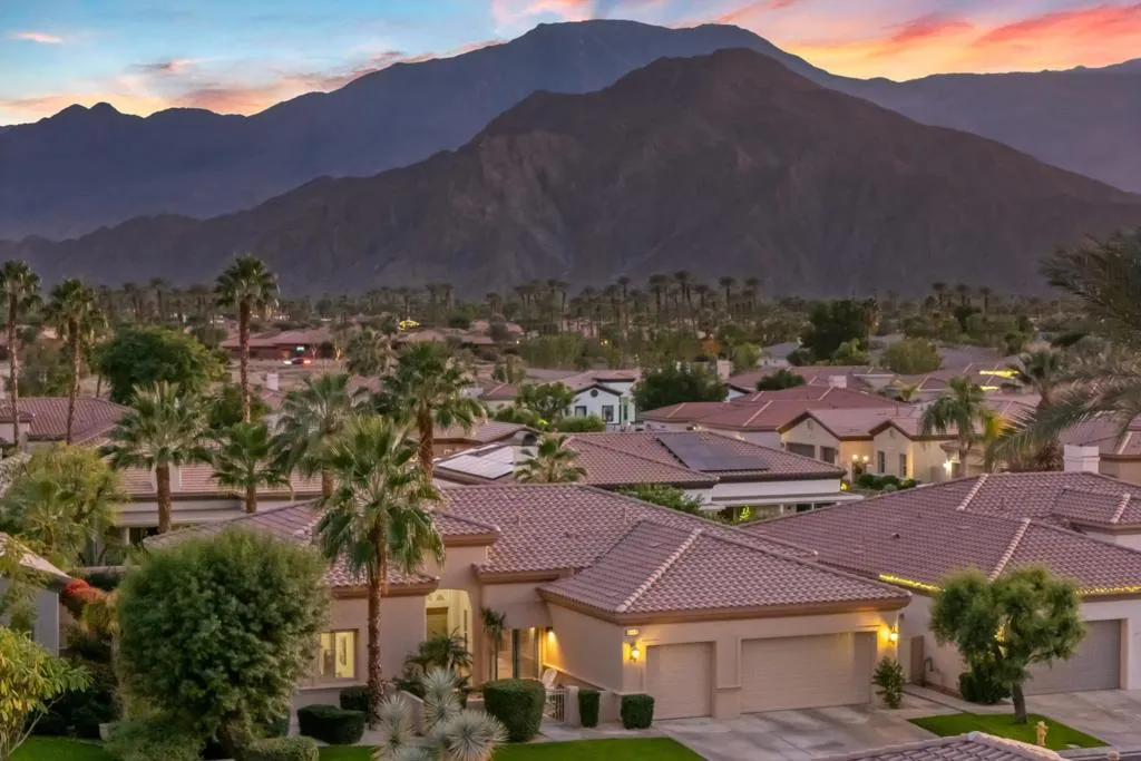 49430 Brian Court, La Quinta, California 92253 home-pic-9
