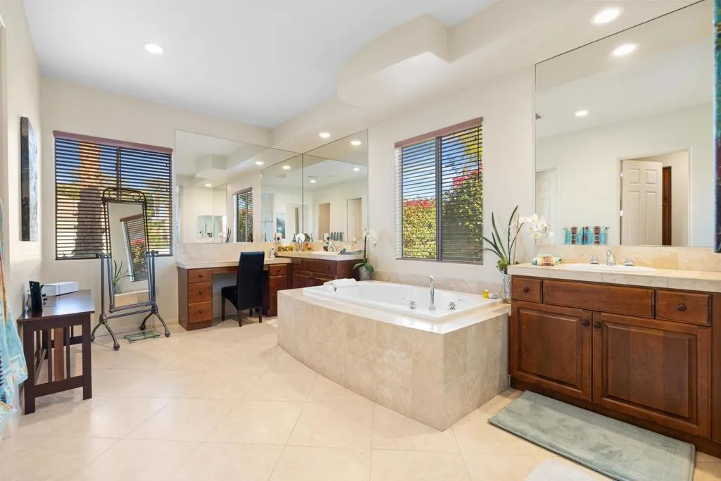 49430 Brian Court, La Quinta, California 92253 home-pic-44