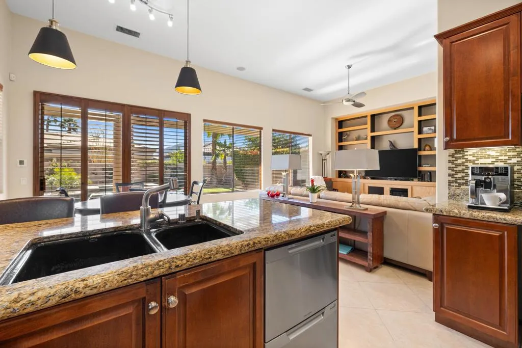 49430 Brian Court, La Quinta, California 92253 home-pic-38
