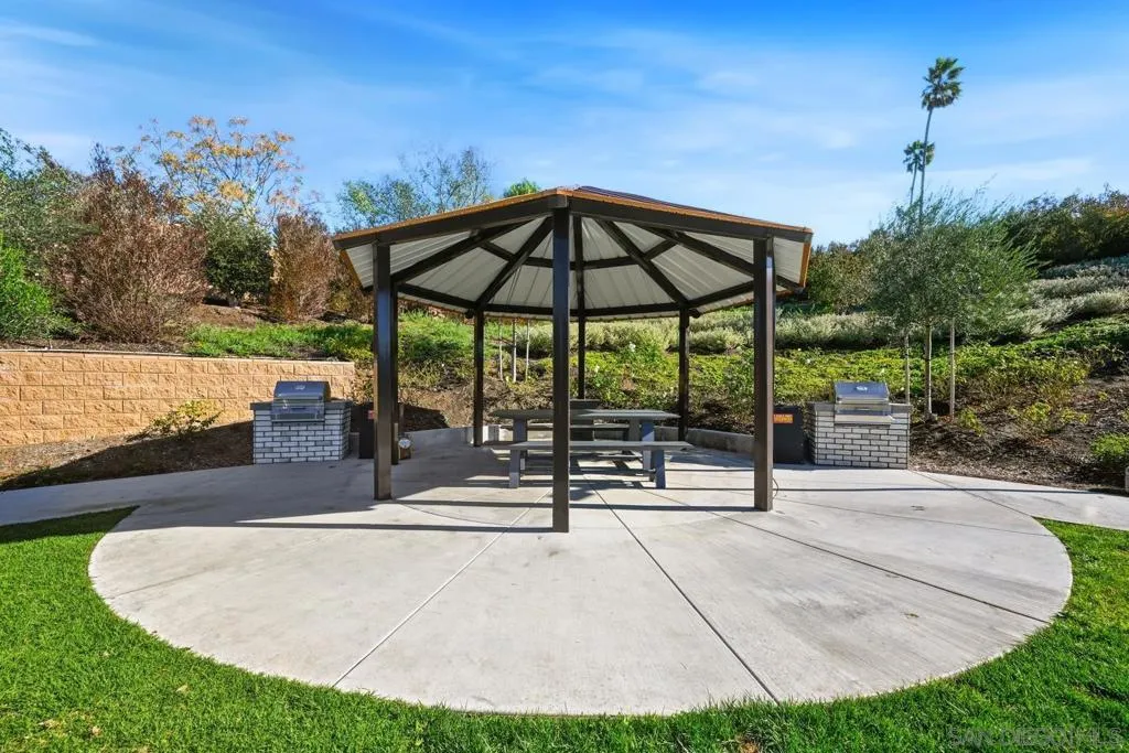 2217 Brix Gln, Escondido, California 92025 home-pic-19