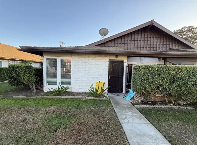 1800 E Heim 48, Orange, California 92865