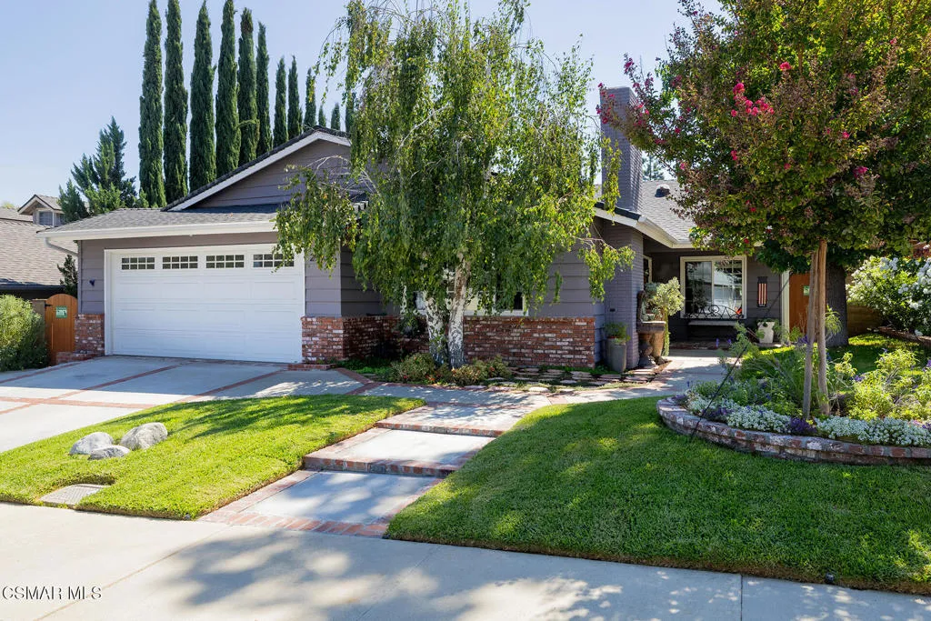 29438 Greengrass Court, Agoura Hills, California 91301 home-pic-1