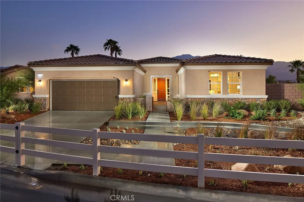 81802 Via Barranca, La Quinta, California 92253 home-pic-1