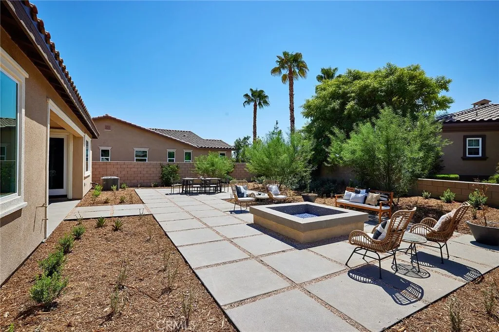81802 Via Barranca, La Quinta, California 92253 home-pic-19