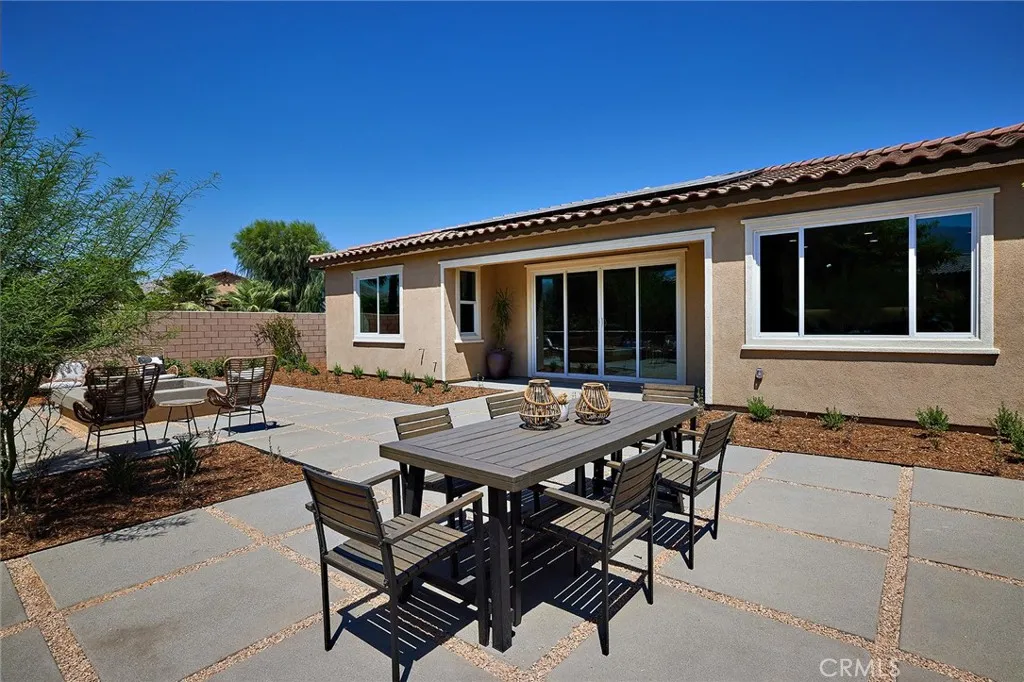 81802 Via Barranca, La Quinta, California 92253 home-pic-21