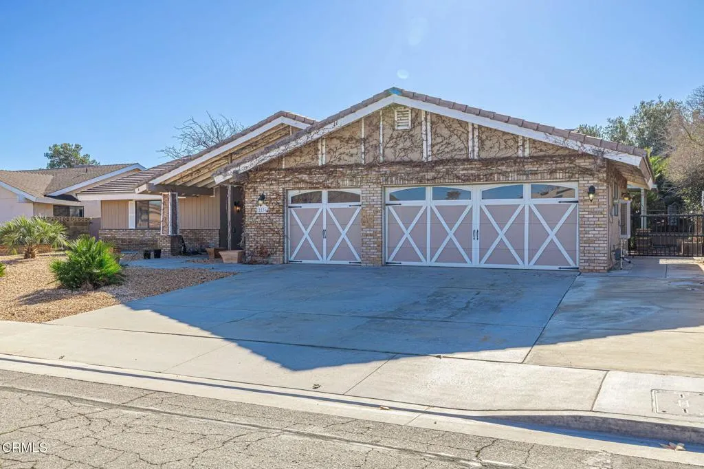 2836 Perfect Place, Lancaster, California 93536 home-pic-5