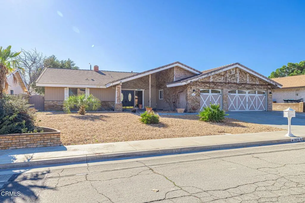 2836 Perfect Place, Lancaster, California 93536 home-pic-2