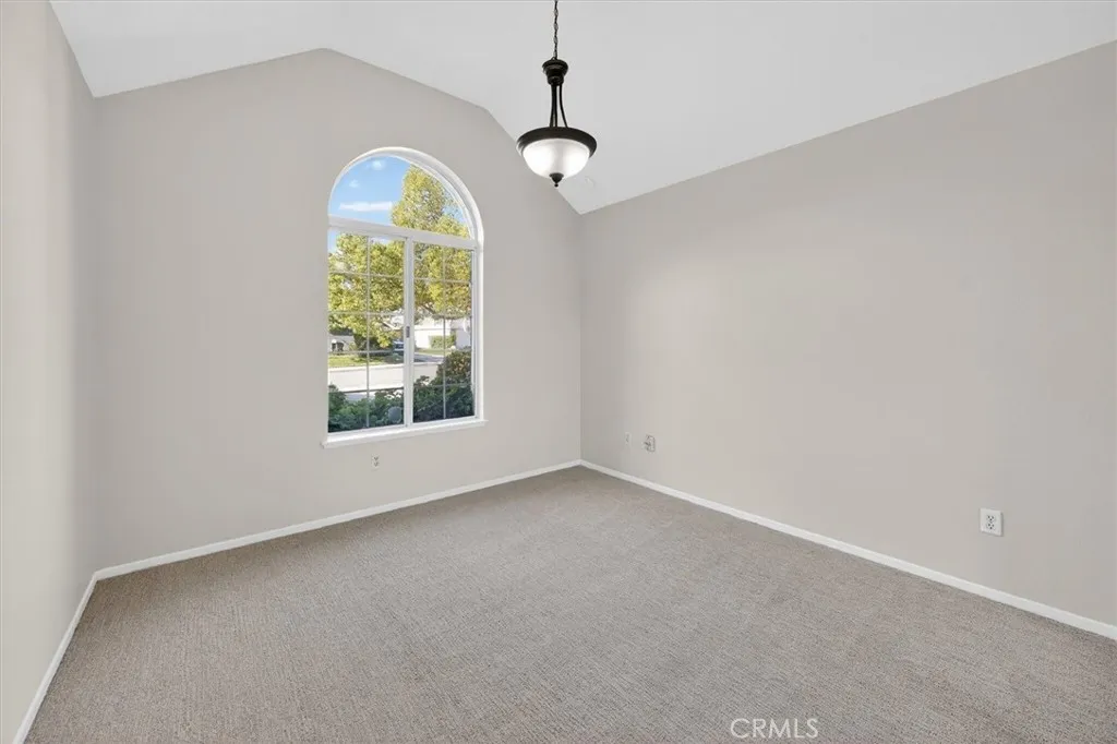 26008 Lucerne Court, Valencia, California 91355 home-pic-27