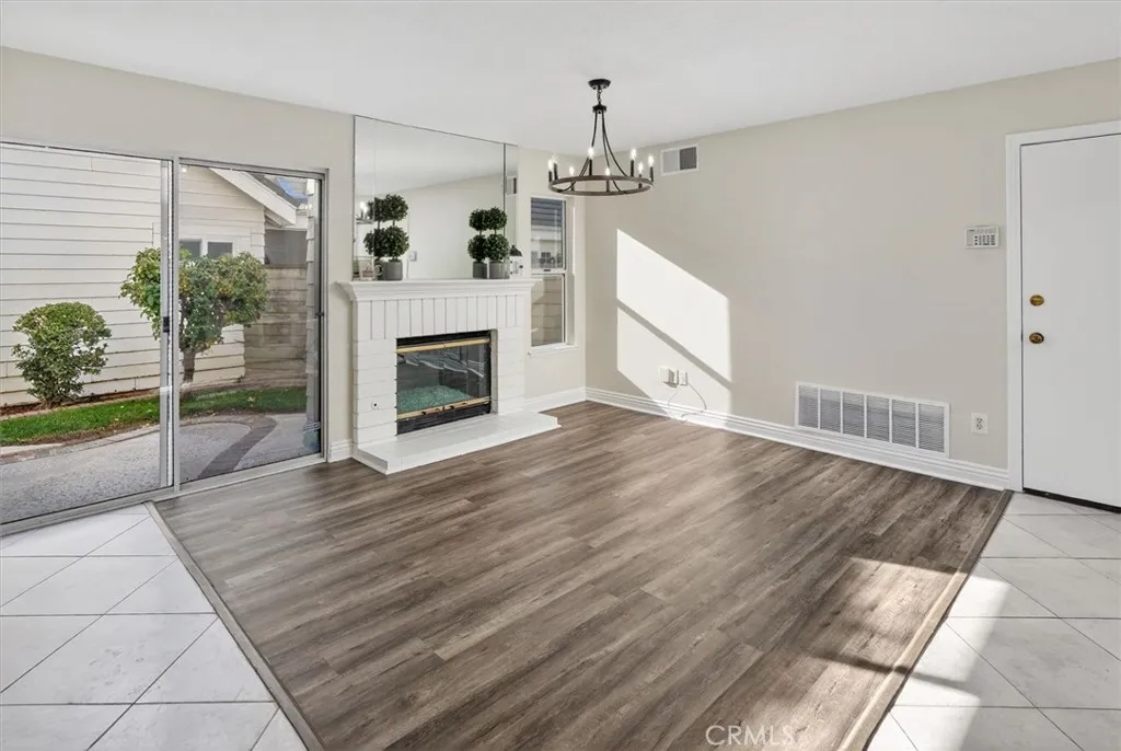 26008 Lucerne Court, Valencia, California 91355 home-pic-18