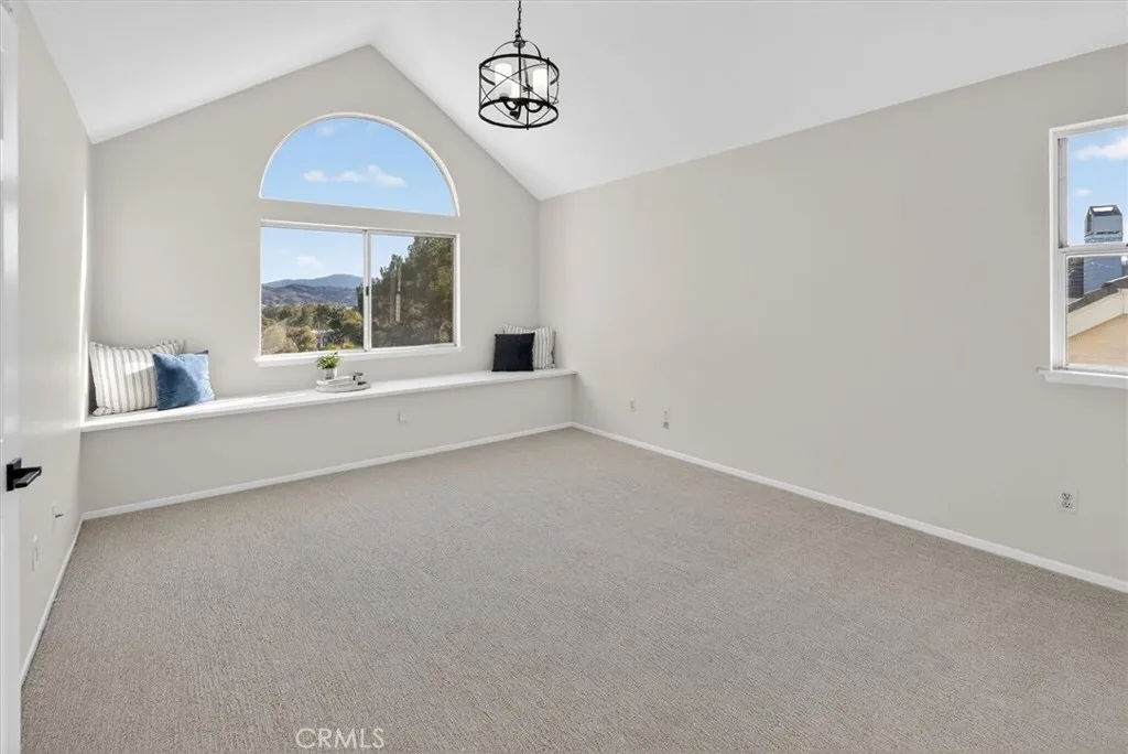 26008 Lucerne Court, Valencia, California 91355 home-pic-31
