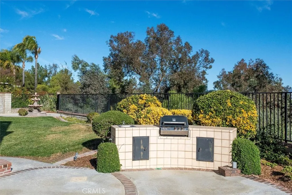 26008 Lucerne Court, Valencia, California 91355 home-pic-41