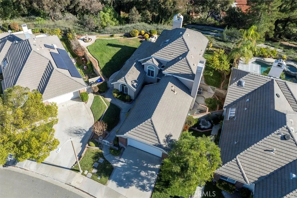 26008 Lucerne Court, Valencia, California 91355 home-pic-3