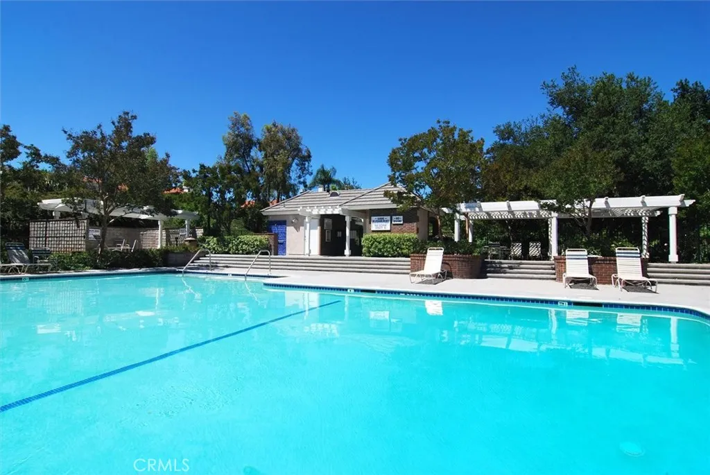 26008 Lucerne Court, Valencia, California 91355 home-pic-49