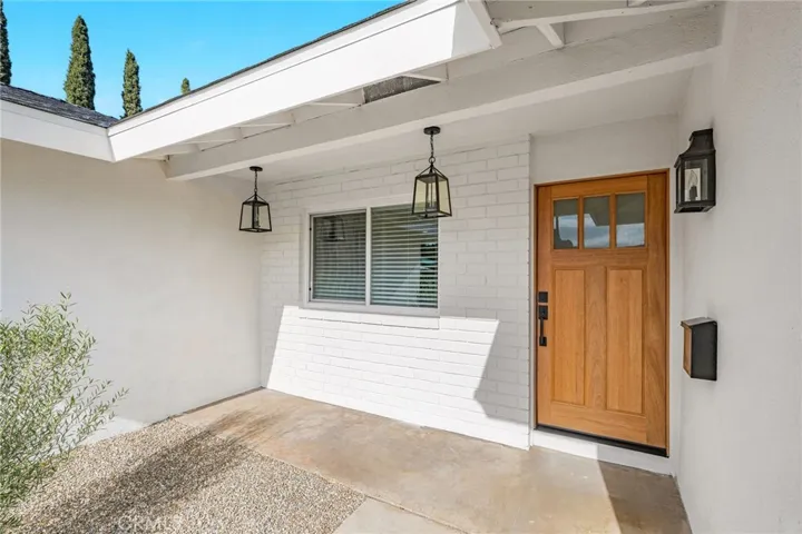 2201 E Oakmont, Orange, California 92867