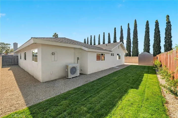 2201 E Oakmont, Orange, California 92867
