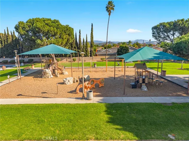 2201 E Oakmont, Orange, California 92867