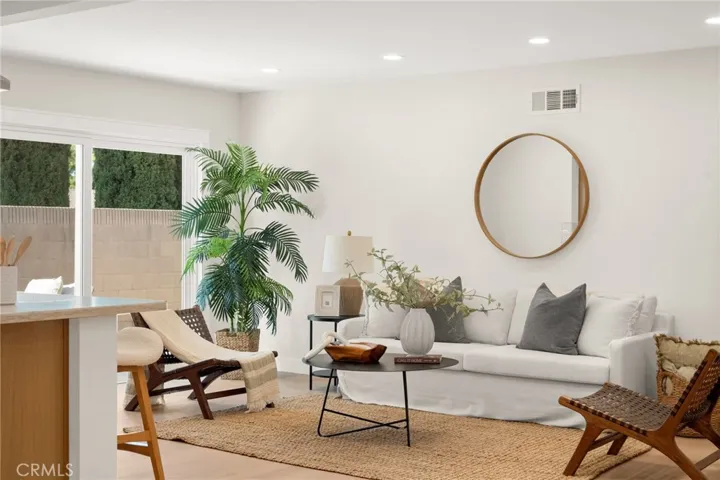 2201 E Oakmont, Orange, California 92867