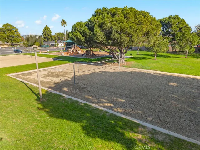 2201 E Oakmont, Orange, California 92867