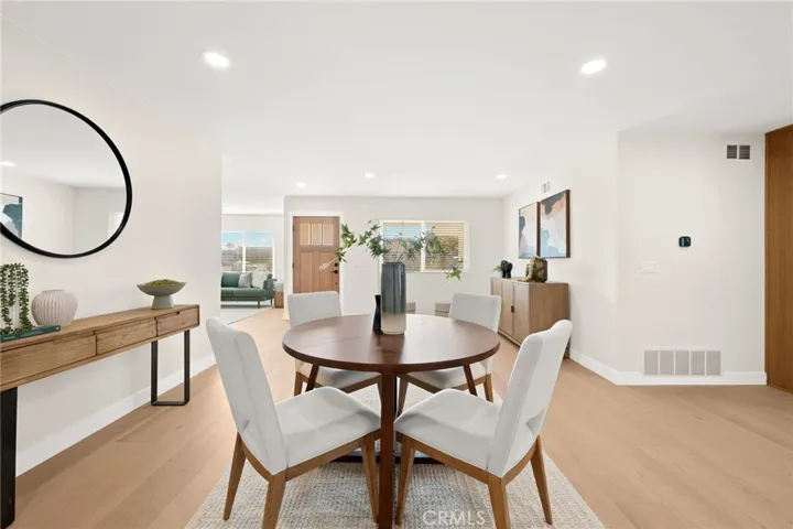 2201 E Oakmont, Orange, California 92867