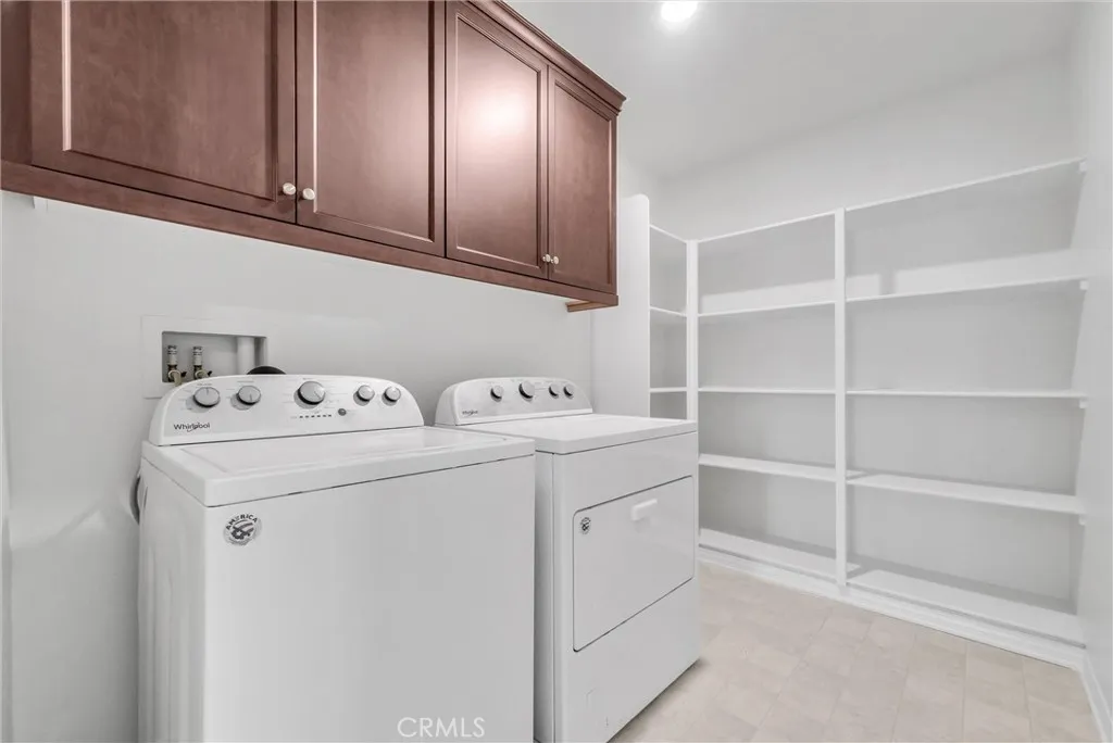 3226 E Mt Rainier Drive, Ontario, California 91762 home-pic-20